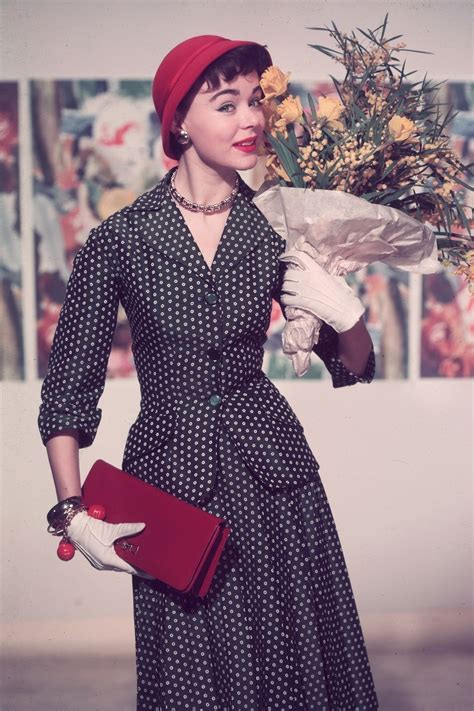 1950s fashion pics|popular fashion in the 1950s.